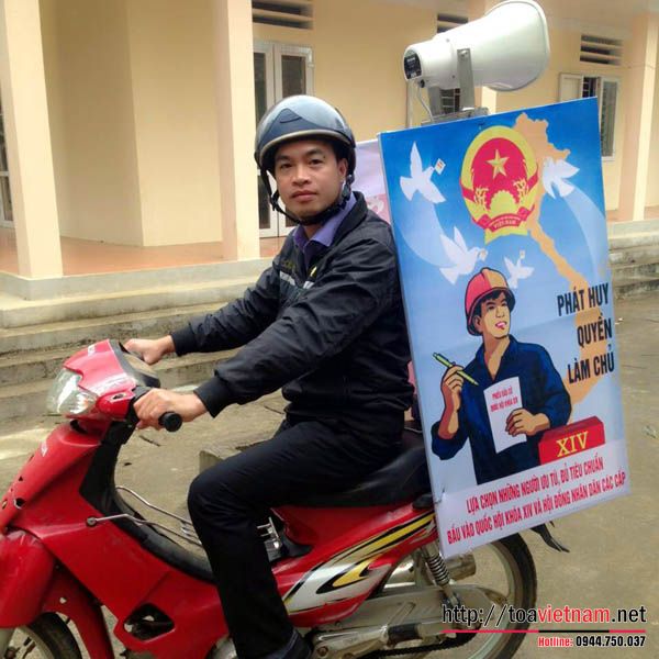 loa truyen thanh luu dong.jpg